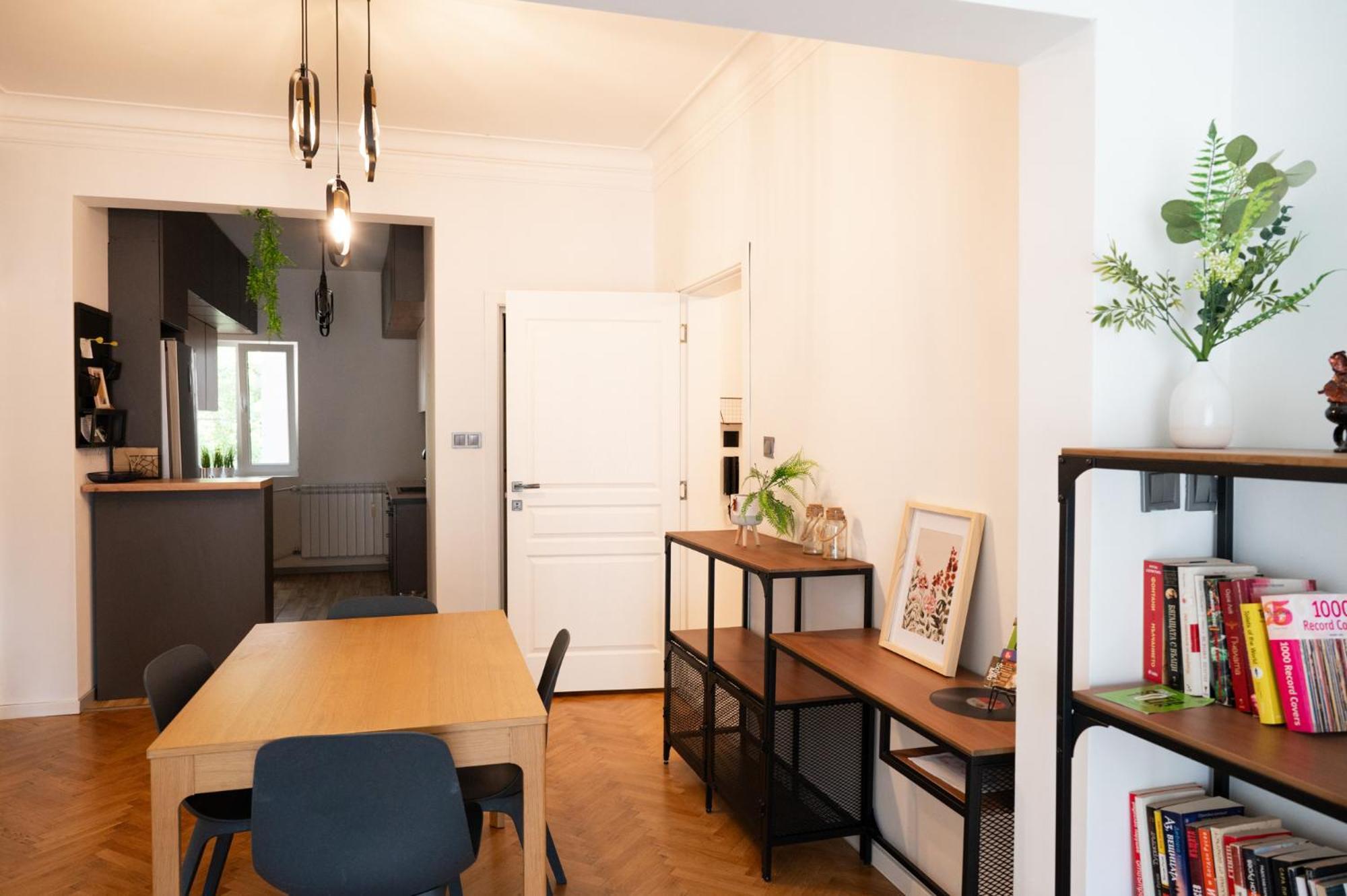 Perfect Long-Term Stay Stylish And Spacious Top Center Next To Vitosha Blvd София Екстериор снимка